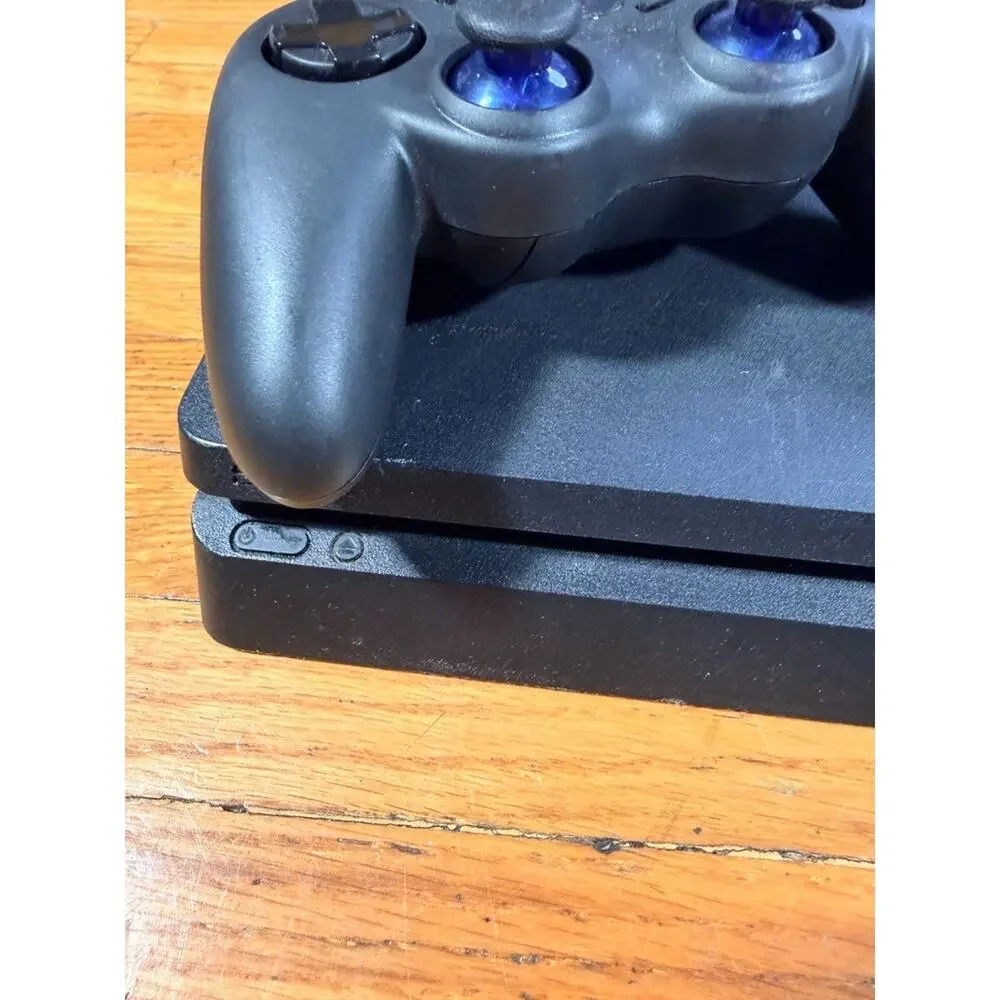 Sony playstation slim